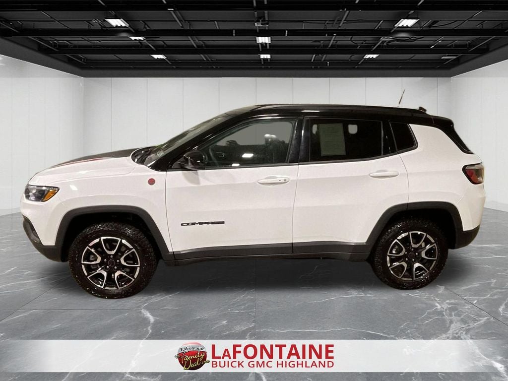 2025 Jeep Compass Trailhawk