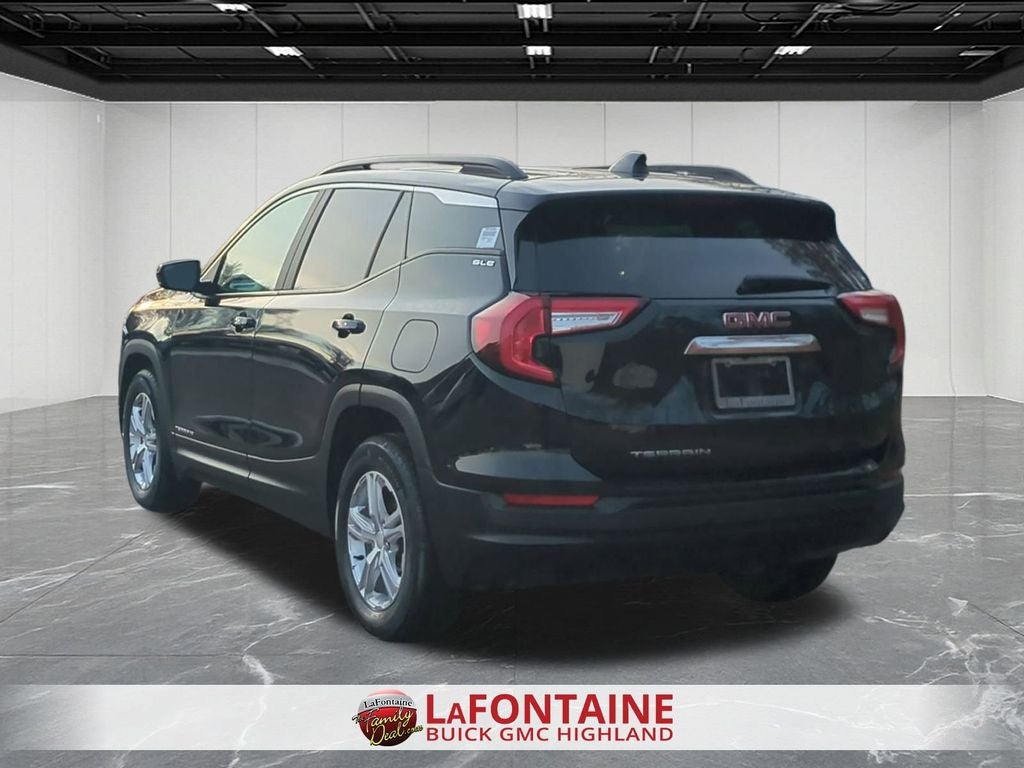 2022 GMC Terrain SLE
