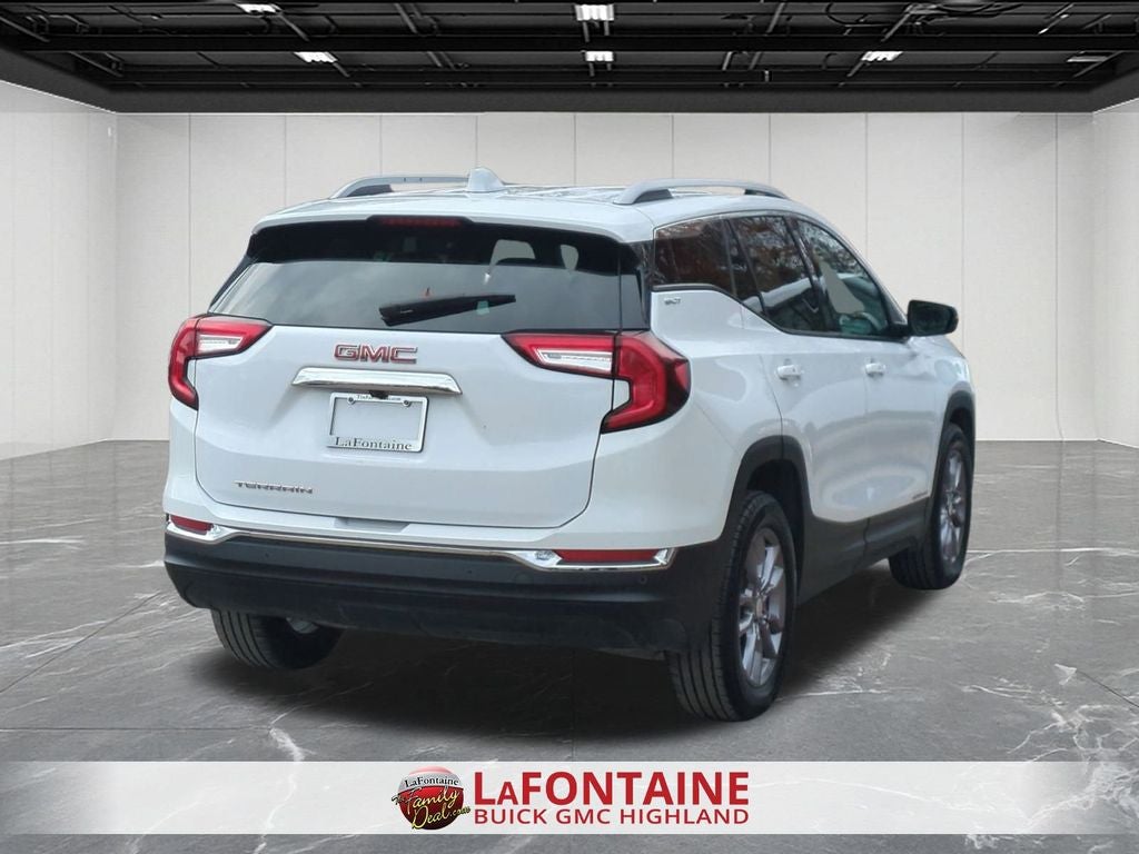 2022 GMC Terrain SLT