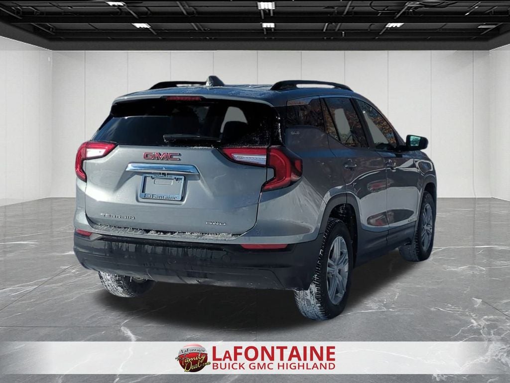 2023 GMC Terrain SLE