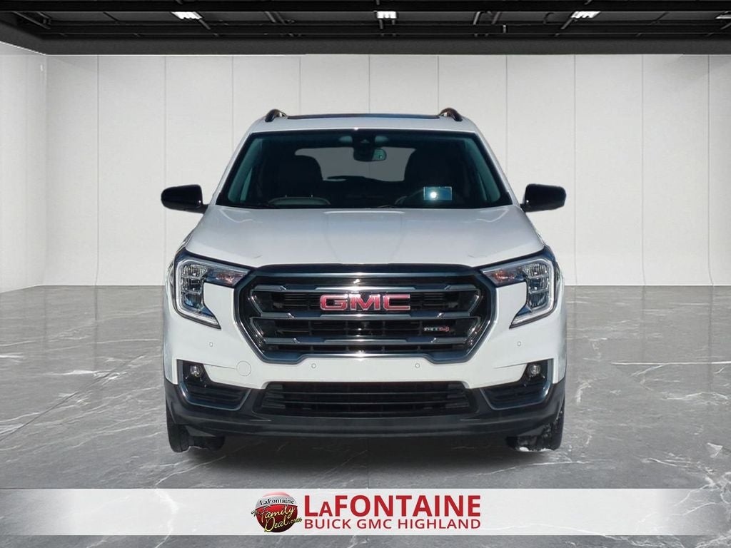 2023 GMC Terrain AT4
