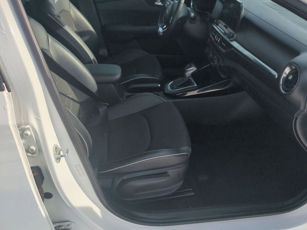 2020 Kia Forte GT-Line