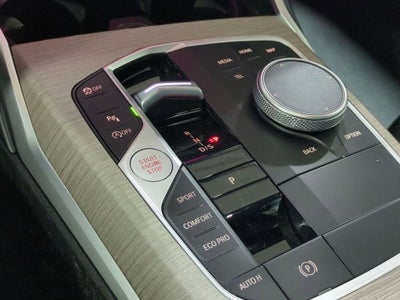 2025 BMW 3 Series 330i xDrive
