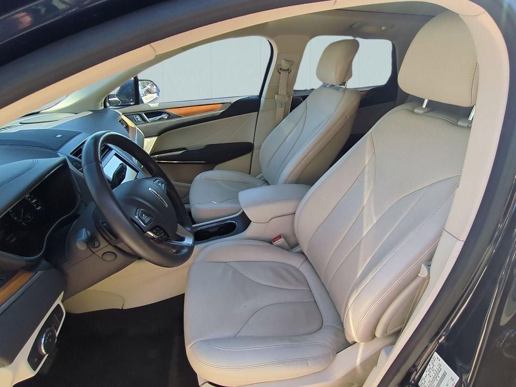 2015 Lincoln MKC Base