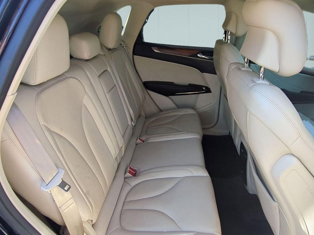 2015 Lincoln MKC Base