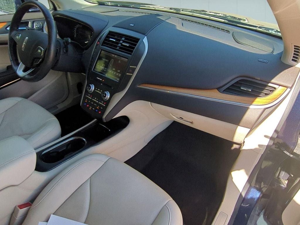 2015 Lincoln MKC Base