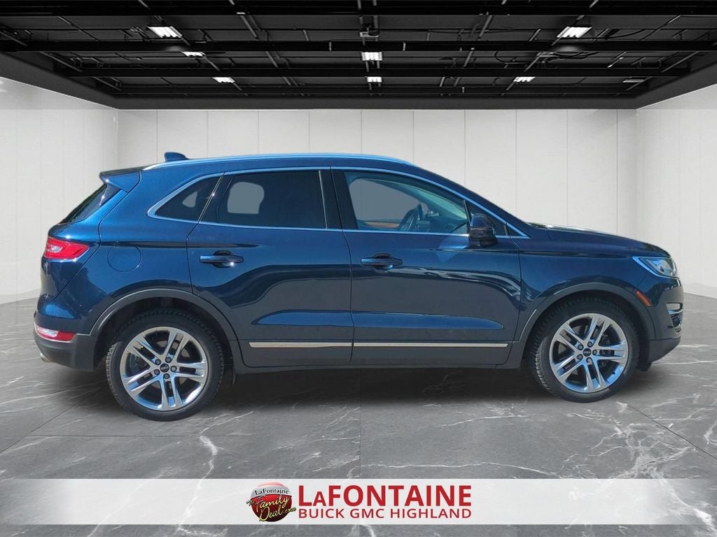 2015 Lincoln MKC Base