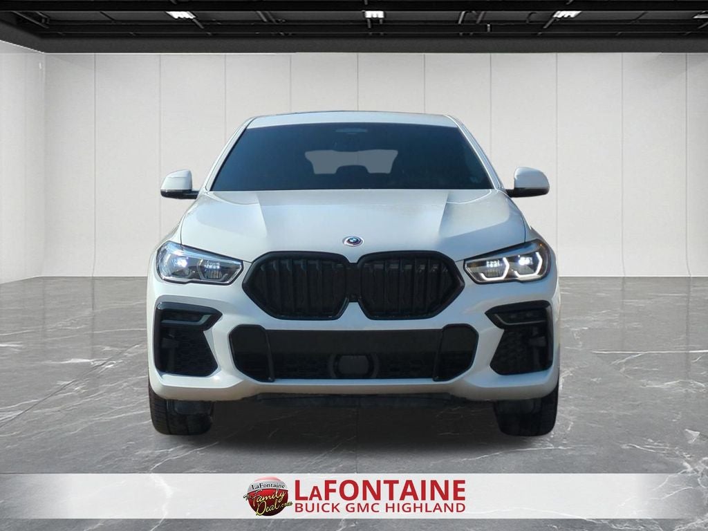 2023 BMW X6 M50i