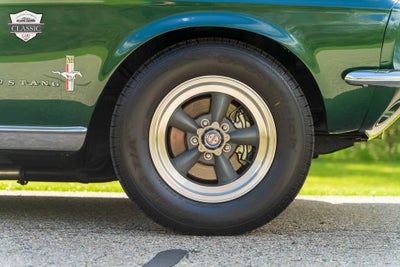 1967 Ford Mustang Base