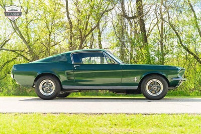 1967 Ford Mustang Base