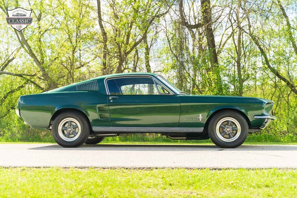 1967 Ford Mustang Base