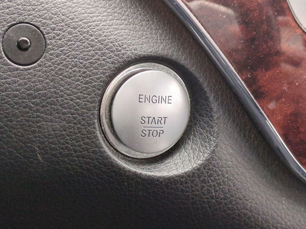 2010 Mercedes-Benz S-Class S 550 4MATIC®