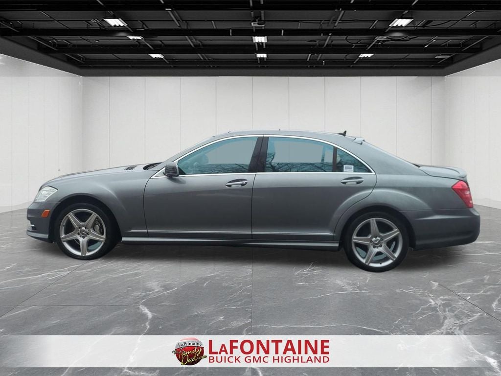 2010 Mercedes-Benz S-Class S 550 4MATIC®