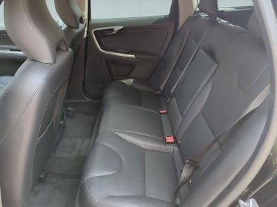 2016 Volvo XC60 T5 Premier