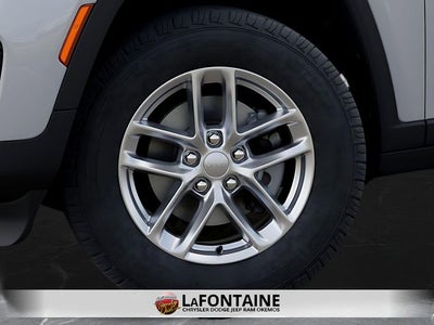 2026 Jeep Grand Cherokee Laredo