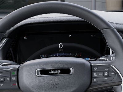 2026 Jeep Grand Cherokee Laredo