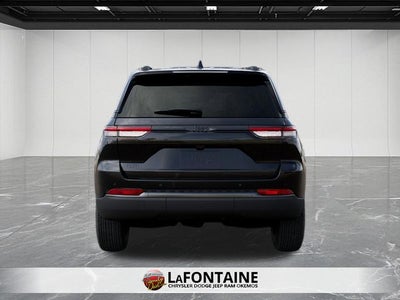 2026 Jeep Grand Cherokee Laredo