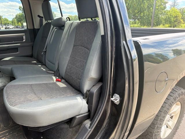 2016 RAM 1500 SLT