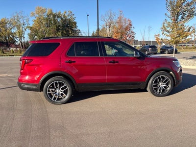 2019 Ford Explorer Sport