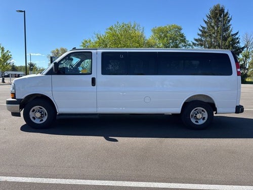 2025 Chevrolet Express 3500 15 Passenger LT Passenger
