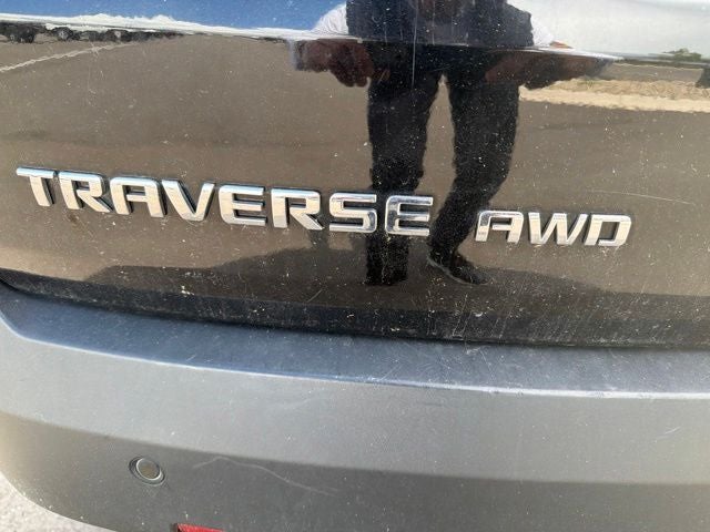 2018 Chevrolet Traverse LT Cloth w/1LT