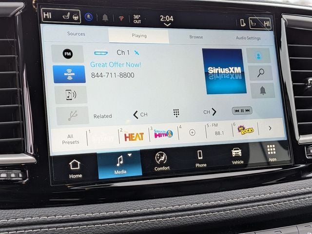 2026 Chrysler Pacifica Select