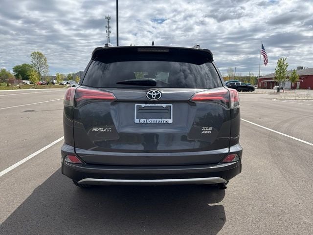 2018 Toyota RAV4 XLE
