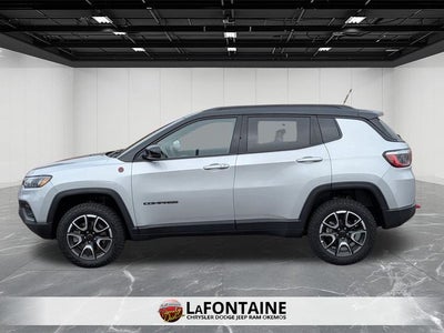 2025 Jeep Compass Trailhawk