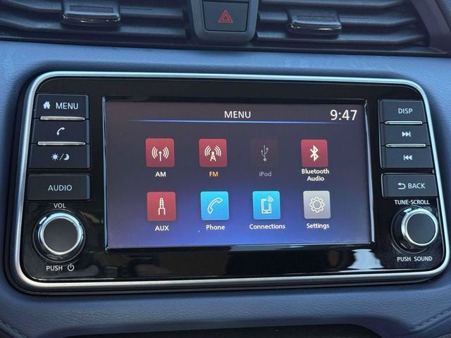 2024 Nissan Versa 1.6 SV