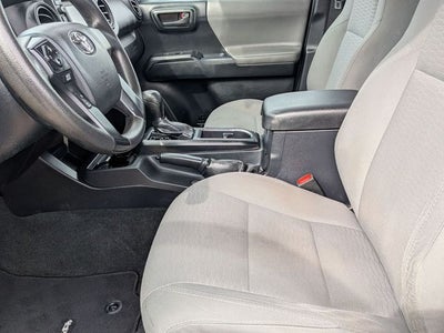 2017 Toyota Tacoma SR V6