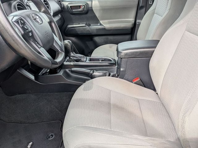 2017 Toyota Tacoma SR V6