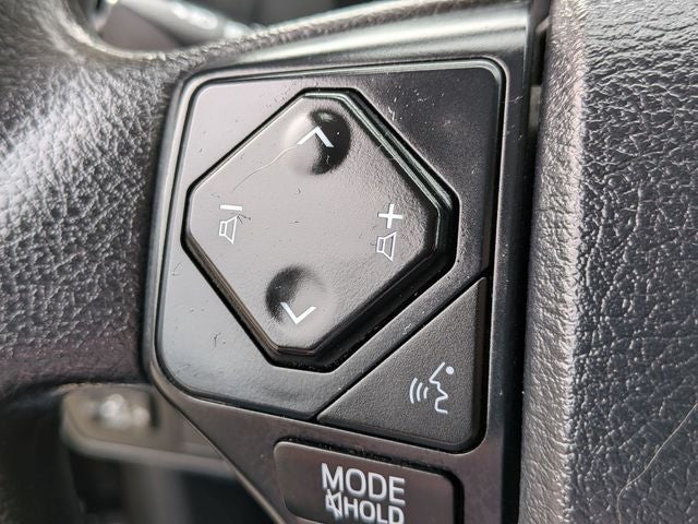 2017 Toyota Tacoma SR V6