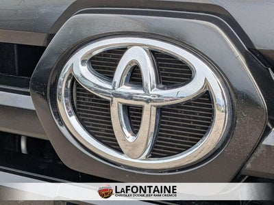 2017 Toyota Tacoma SR V6