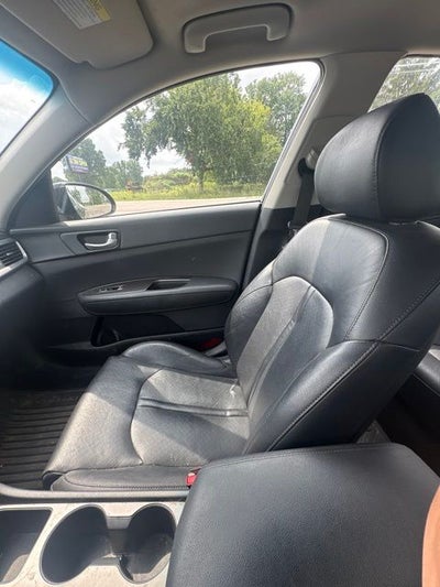 2020 Kia Optima SE