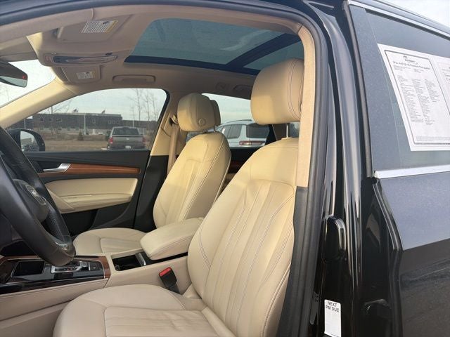 2021 Audi Q5 45 Premium Plus quattro