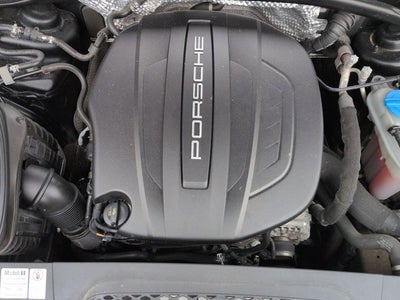 2018 Porsche Macan Base