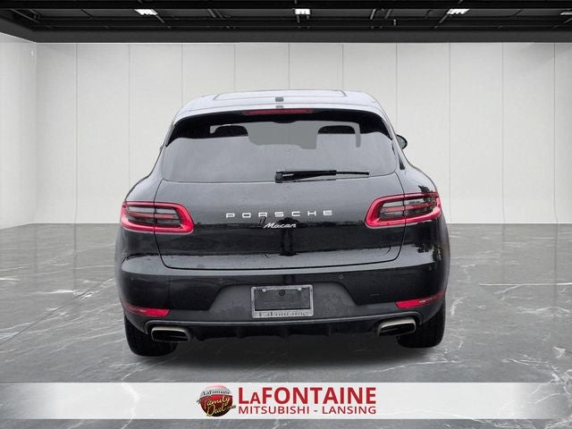 2018 Porsche Macan Base